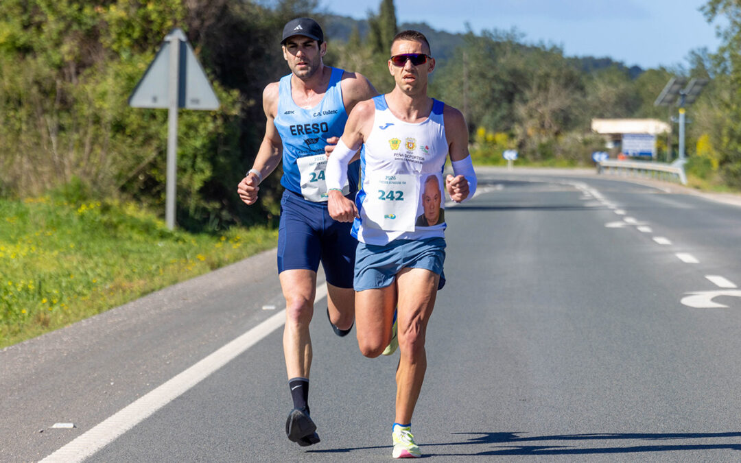 Adrián Guirado gana la Passeig a Passeig tras un duelo hasta el final con Josep Torres